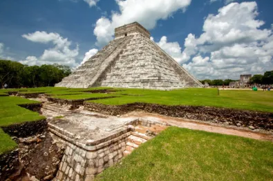 Chichen_itza